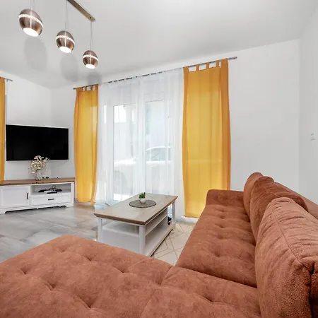 Enchanting Villa With Pool In Krnica Villa *